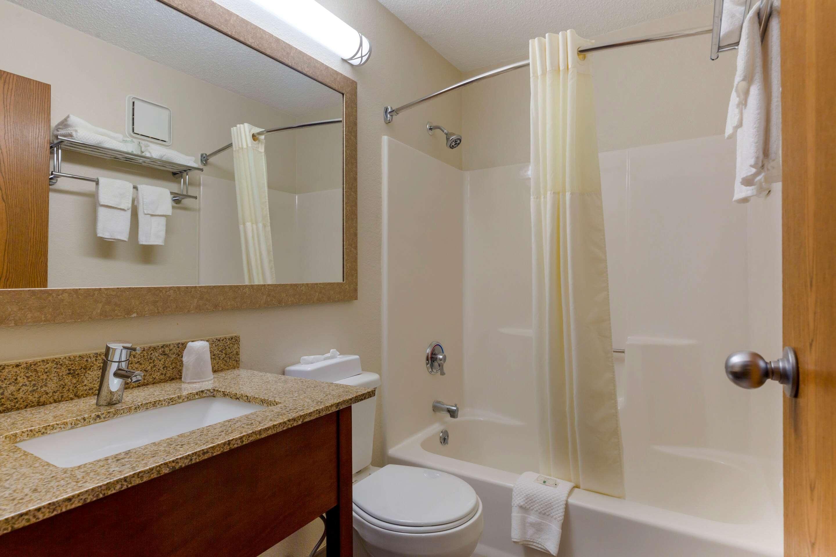 Quality Inn Lee Exterior foto