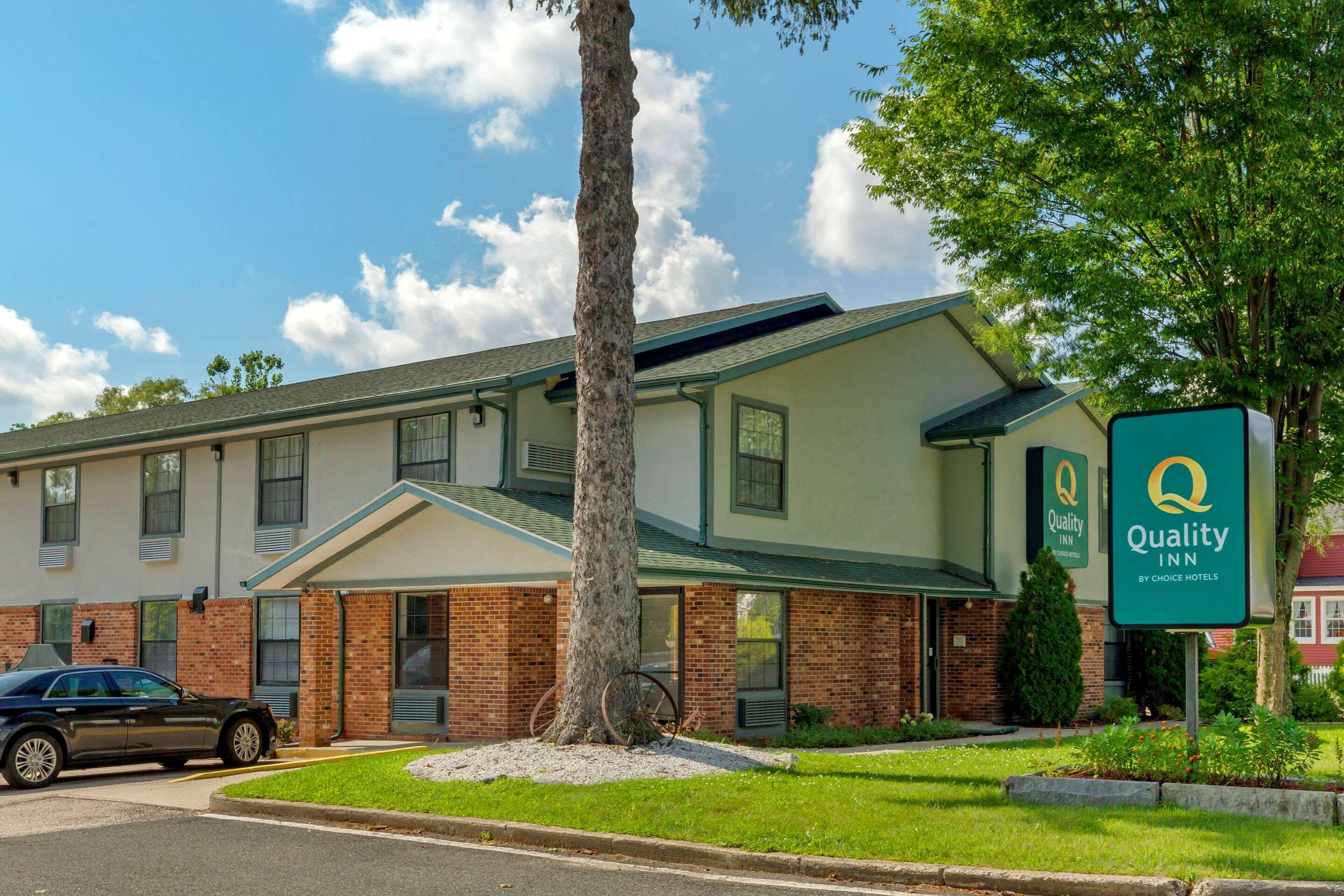 Quality Inn Lee Exterior foto